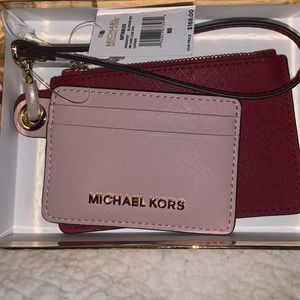 ‼️New/Never Used Michael Kors Wristlet set‼️
